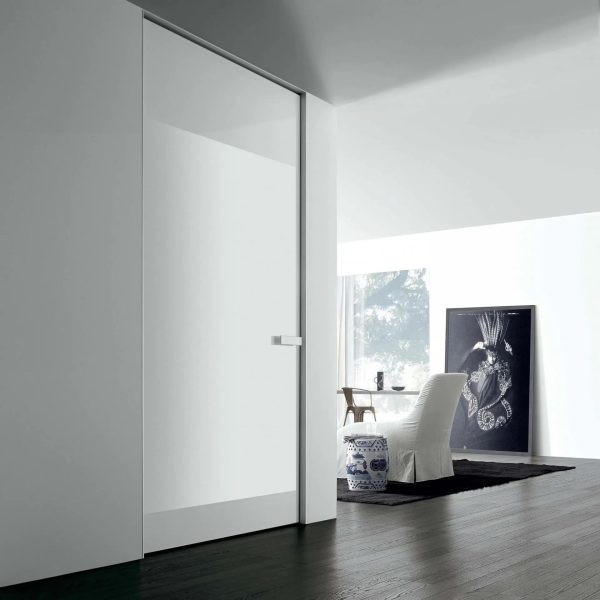 Aura Rimadesio, porta battente o scorrevole di design