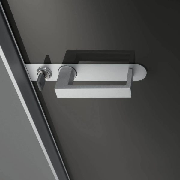 Aura Rimadesio, porta battente o scorrevole di design