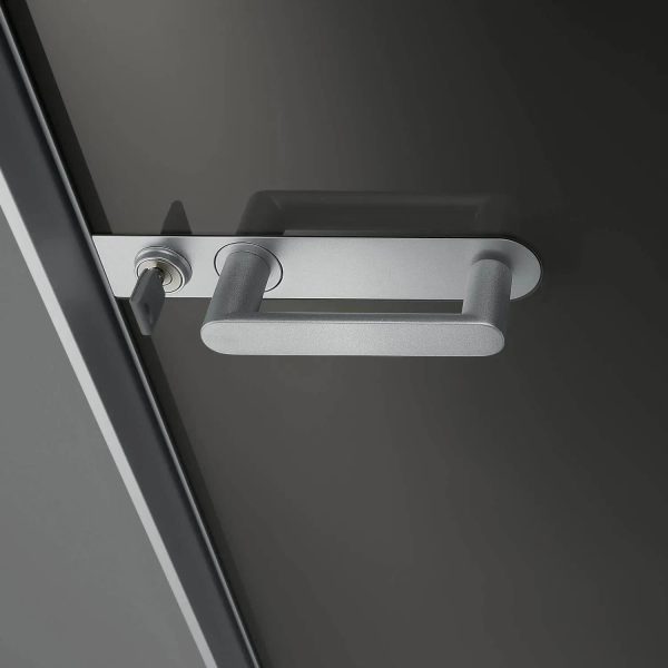 Aura Rimadesio, porta battente o scorrevole di design