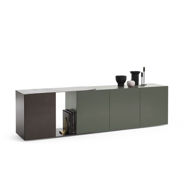 Partout credenza