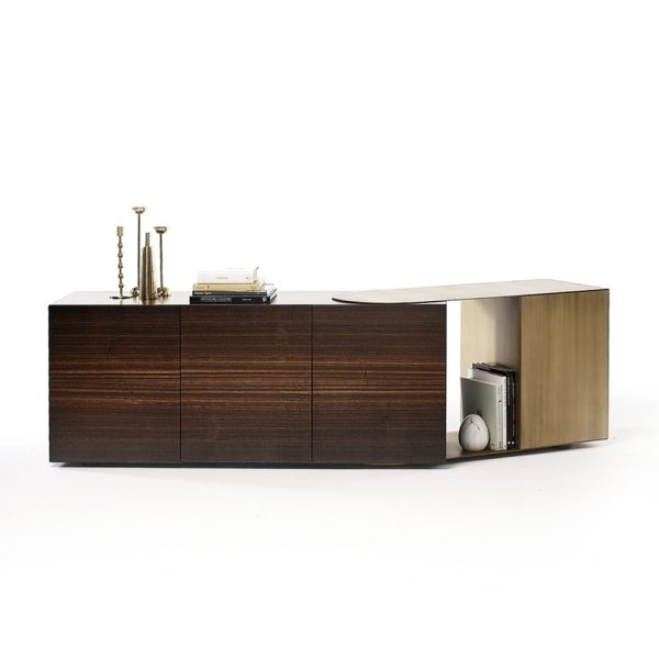 Partout credenza
