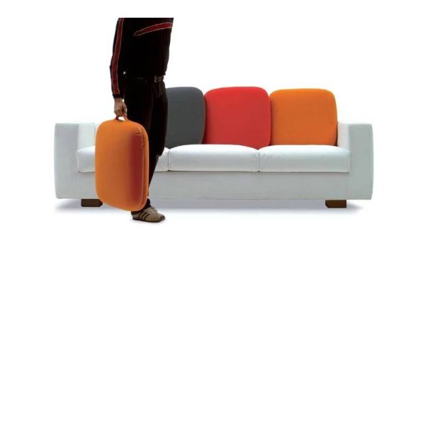 Q.letto | Cuscino trasformabile in letto gonfiabile di Campeggi Design - IDA' Interni d'Autore