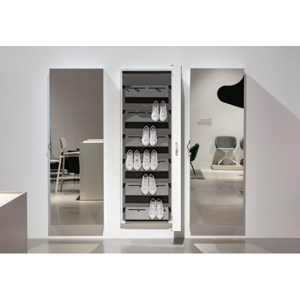 BoxOne | Contenitore da Parete Specchiato in Alluminio | Kristalia | IDA' Interni D'Autore