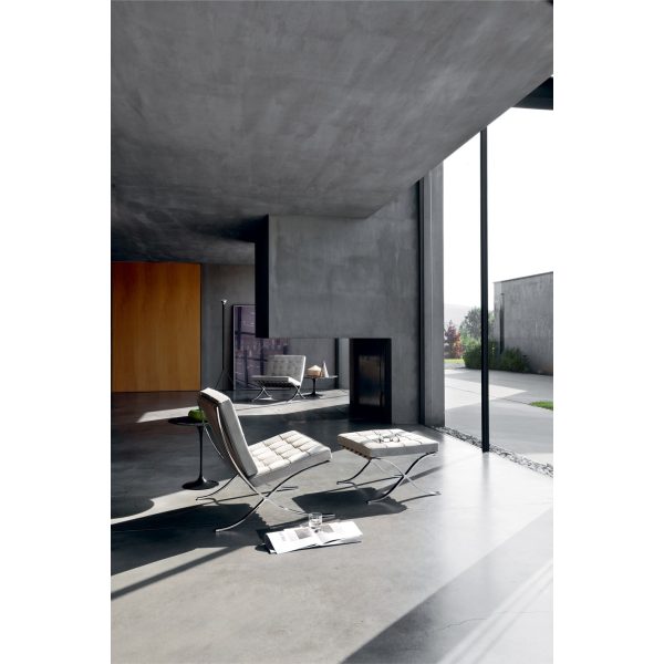Barcelona Chair | Icona di design in acciaio e pelle Knoll - IDA' Interni d'Autore