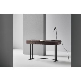 Isabey desk