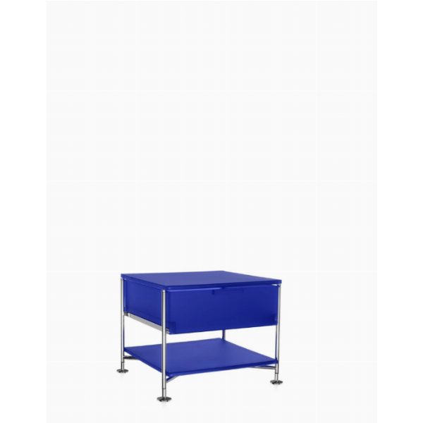 Mobil 1 drawer with feet