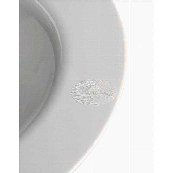 I.d. ish by d'o (4 soup plates)