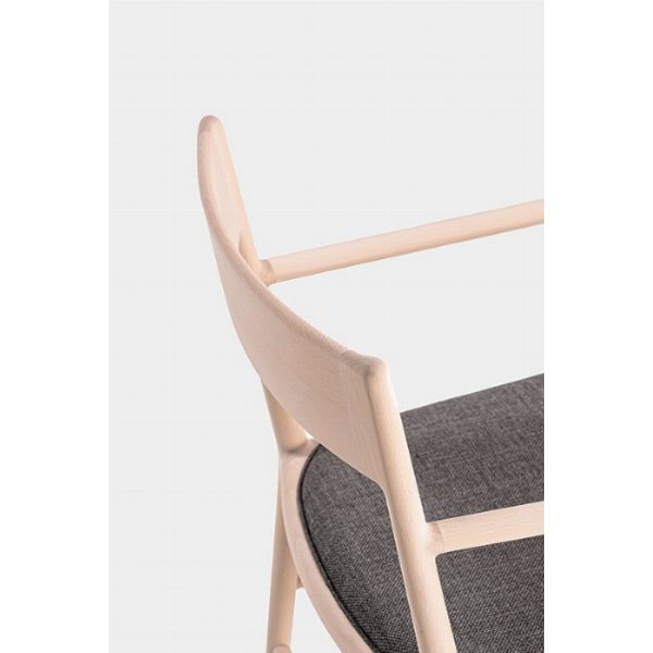 The Sensitive Back Chair