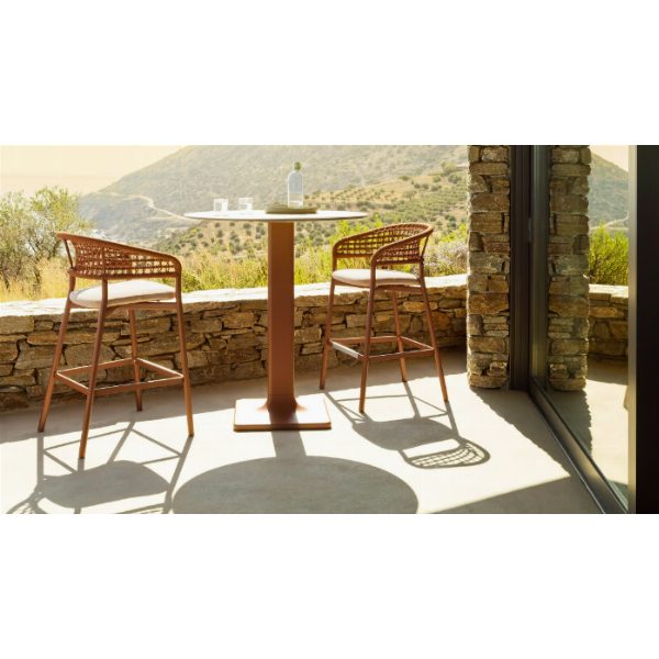 Plinto Stool