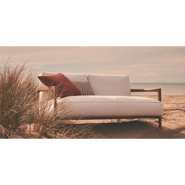Everyday Life Loveseat Outdoor