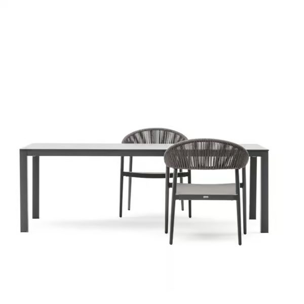 VICTOR Low table