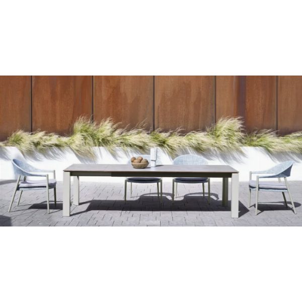 DOLMEN Low table