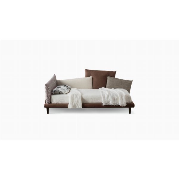 Cuff single bed