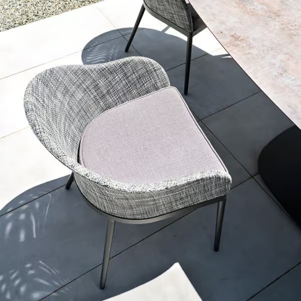 CLEVER Bucket armchair