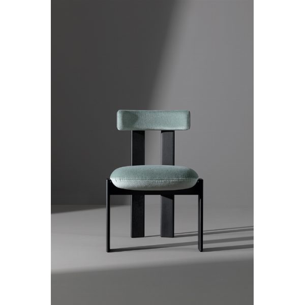 Pi chair