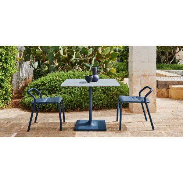 Noss Easy Chair
