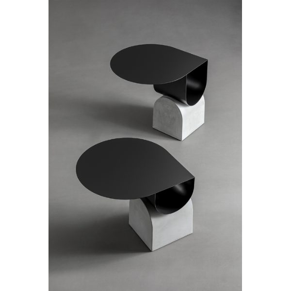 Vague coffee table