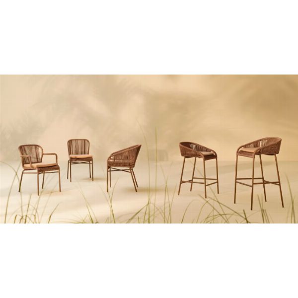 CRICKET Silla con reposabrazos