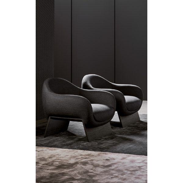 Boolean armchair