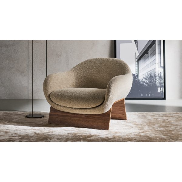 Boolean armchair