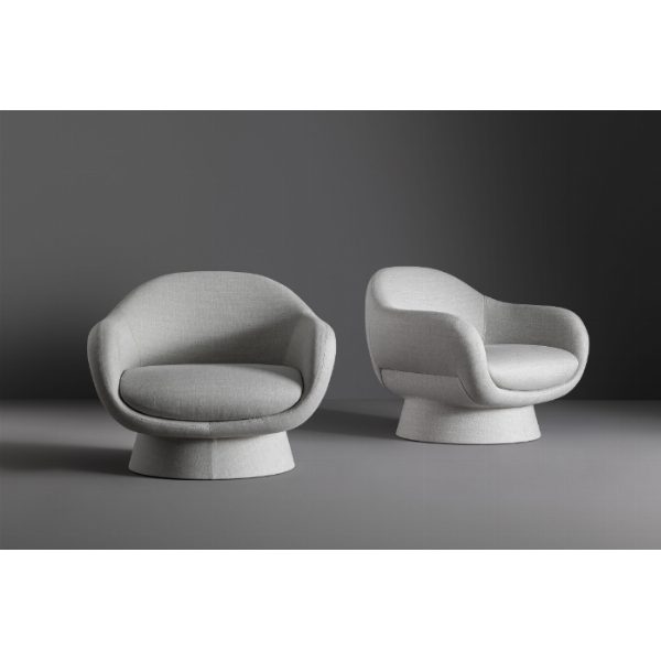 Boolean armchair con base rivestita