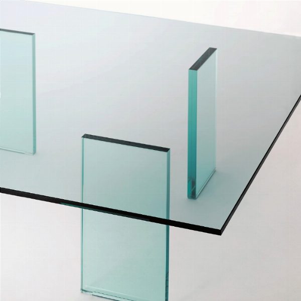 Glass Table (1976)