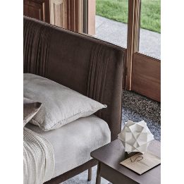 Chloé luxury