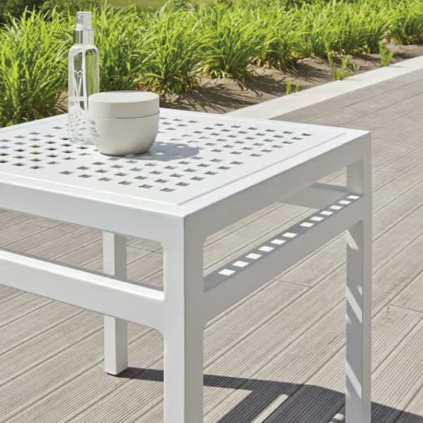 VICTOR Coffee table