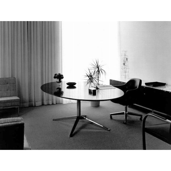 Florence Knoll™ Credenza