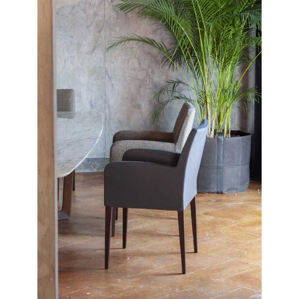 Liz | Poltroncina - Poltrona Frau Style & Design Centre