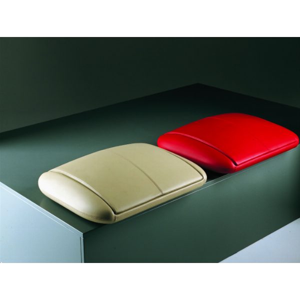 Poltrona Bibi - Doriana Mandrelli and Massimiliano Fuksas Design