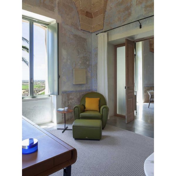 Vanity Fair XC | Poltrona in Pelle, Tessuto - Poltrona Frau Style & Design Centre