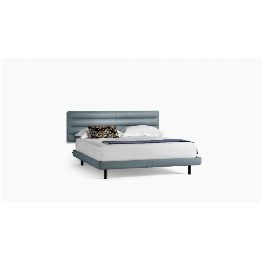 Ferdinandea | Letto + Boiserie - Poltrona Frau Style & Design Centre