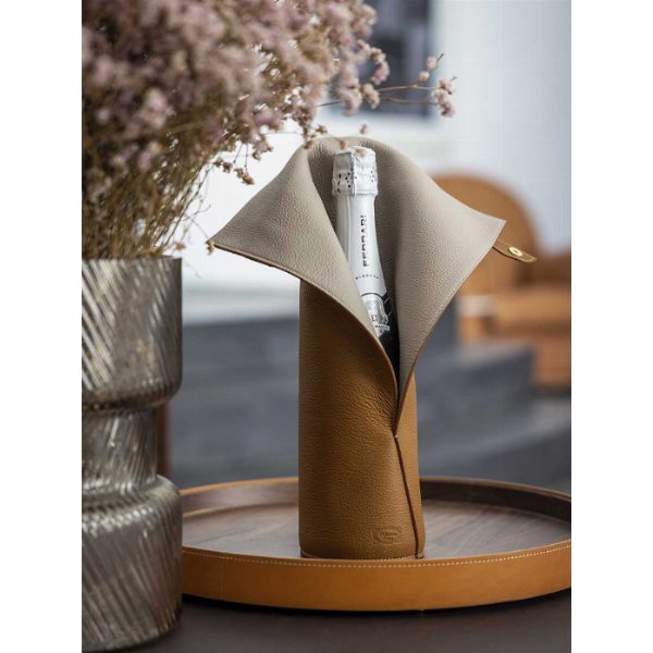 Gli Oggetti | Wine Bag - Poltrona Frau Style & Design Centre
