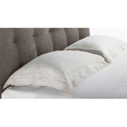 Portovenere | Coordinato notte - Poltrona Frau Style & Design Centre