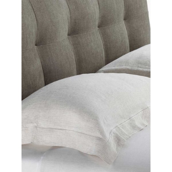 Portovenere | Coordinato notte - Poltrona Frau Style & Design Centre