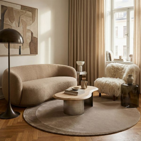 LUNA OASIS – Timeless Round Elegance with Contemporary Sophistication