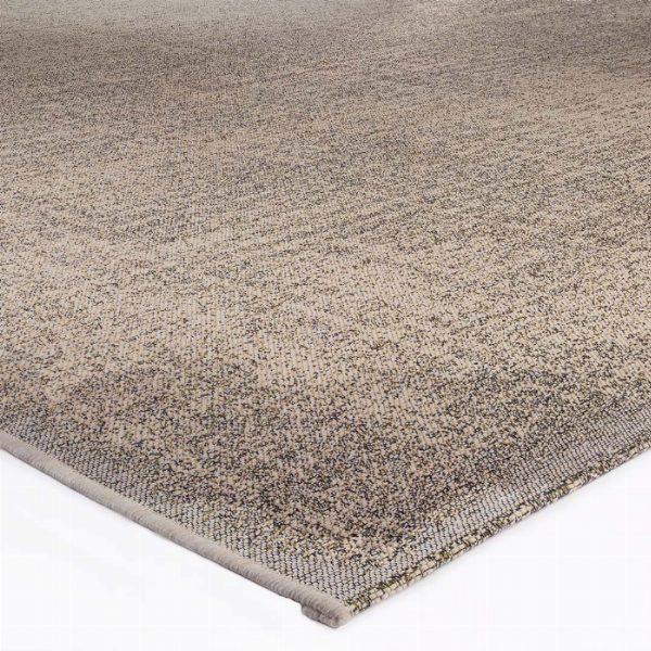 MAYA IVORY – Elegant Texture for Outdoor and Kitchen Comfort