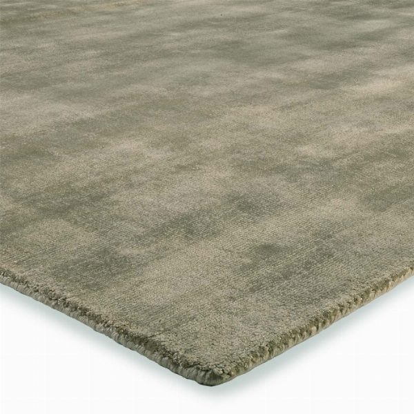 TRENDY SHINY LAUREL – Sophisticated Shine for Contemporary Spaces