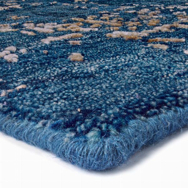 ELITE NAVY BLUE/GOLD – Artistic Elegance and Luxurious Comfort for Your Home