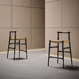 Wabi stool