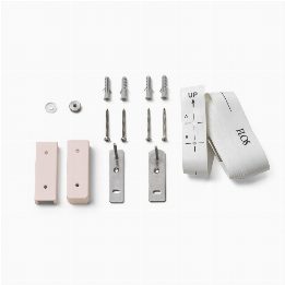 Kit with screws, nuts and components
