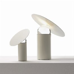 Era lampada da tavolo