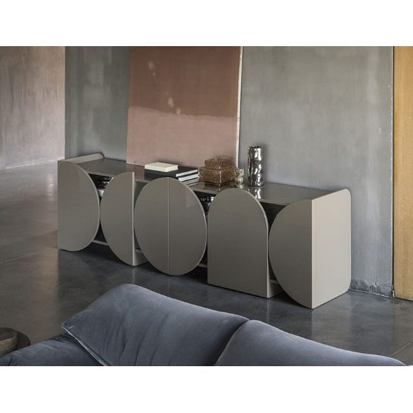 Shape credenza