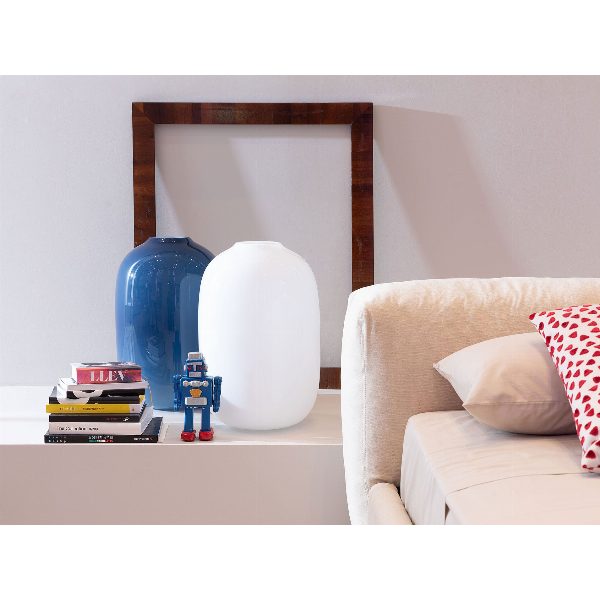 Arya Vase