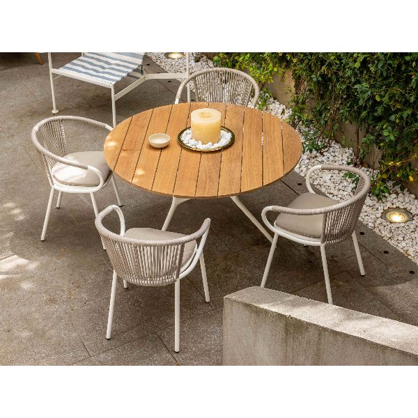Branch Table Lido