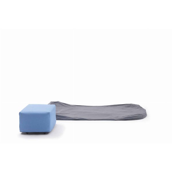 Jet pouf
