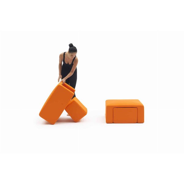 Kiss pouf