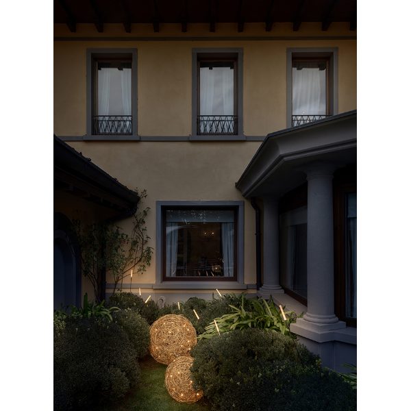 Fil de Fer F Outdoor lampada da terra outdoor