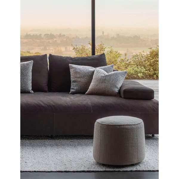 Pond pouf